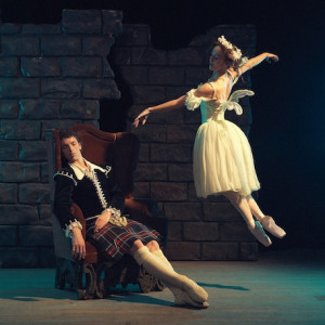 Kevin Jackson and Madeleine Eastoe in La Sylphide.  Photo:  Georges Antoni.